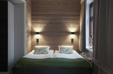 Фото номера Стандартный трехместный номер Отель Hotel Metsähirvas г. Муурола 3